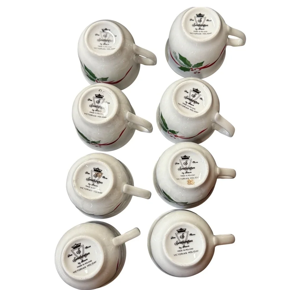 Victorian Holiday by Southington by Baum Brothers 17 Piece Saucer Teacup Teapot